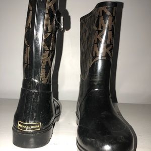 MK Rain boots